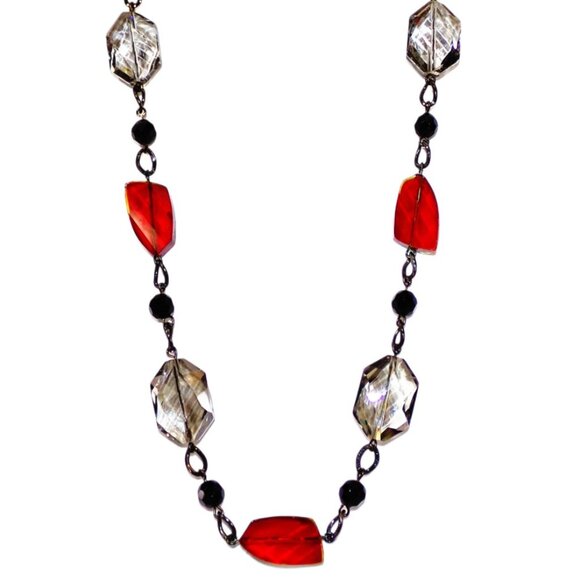 Red, black and gray glass bead necklace an earring set made with gray oval links - Picture 10 of 12